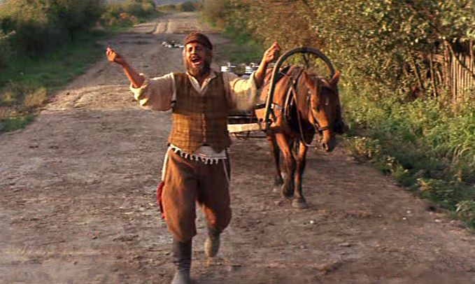 Tevye the Milkman Chaim Topol in Norman Jewison's 1971 film adaptation of Fiddler on the Roof