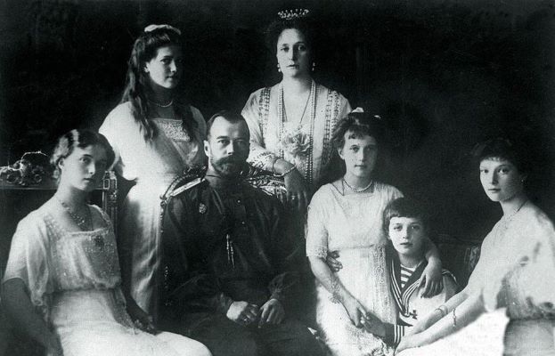 Tsar Nicholas II and Family, 1913